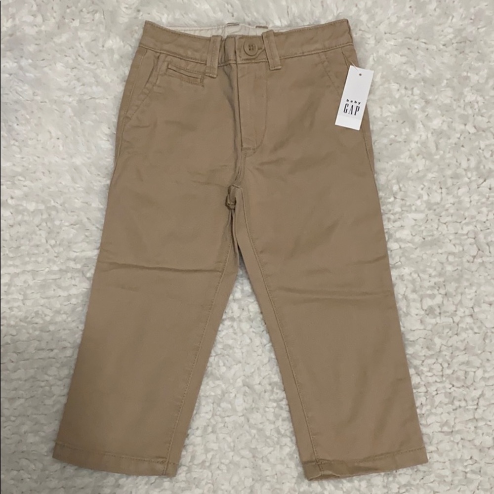 Boy’s Baby GAP khaki pants. Size 2T, NWT